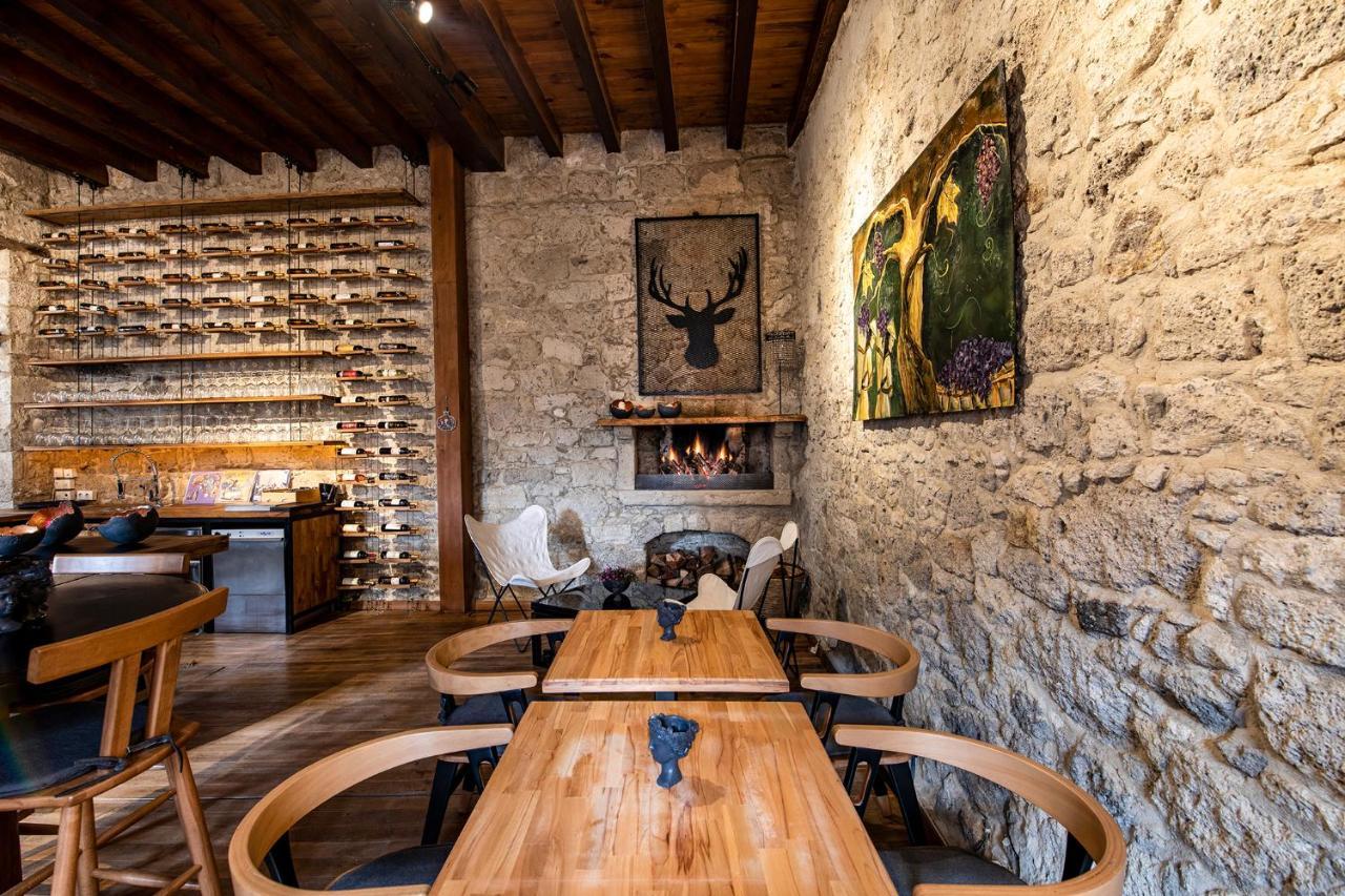 Vino Alacati Exterior photo
